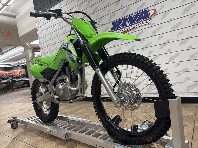 CB6FA21B-DC05-4394-A2DE-EBDCA1870E79